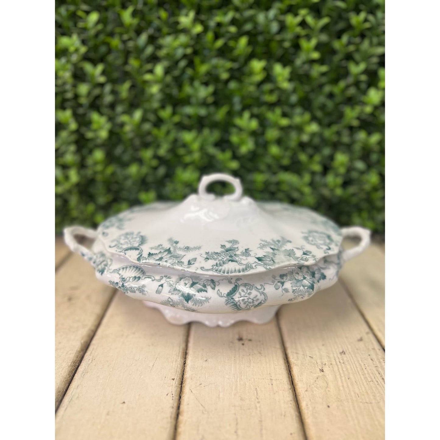 Antique W.M. Co. Green transferware covered serving dish Saratoga pattern