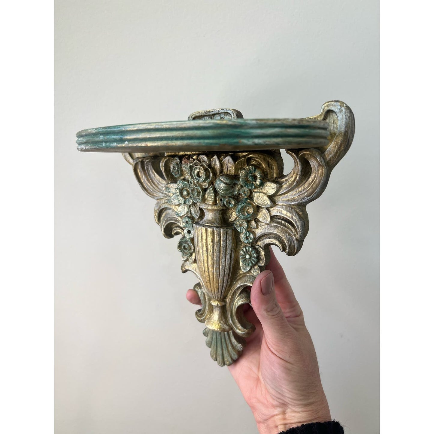 Beautiful vintage small wall shelf/ composite material gold gilt and green painted flowers