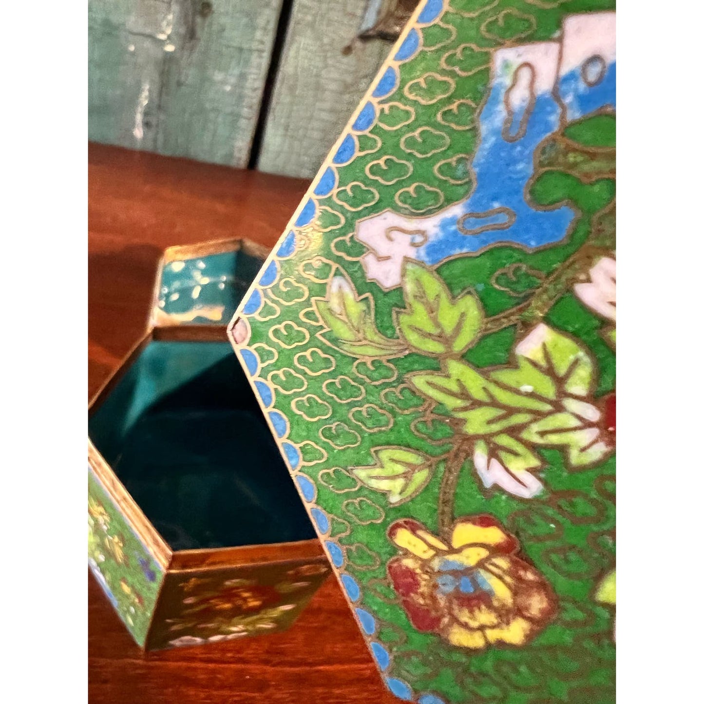 Antique Vintage Cloisonne Enamel Octagonal Canister Jar Box