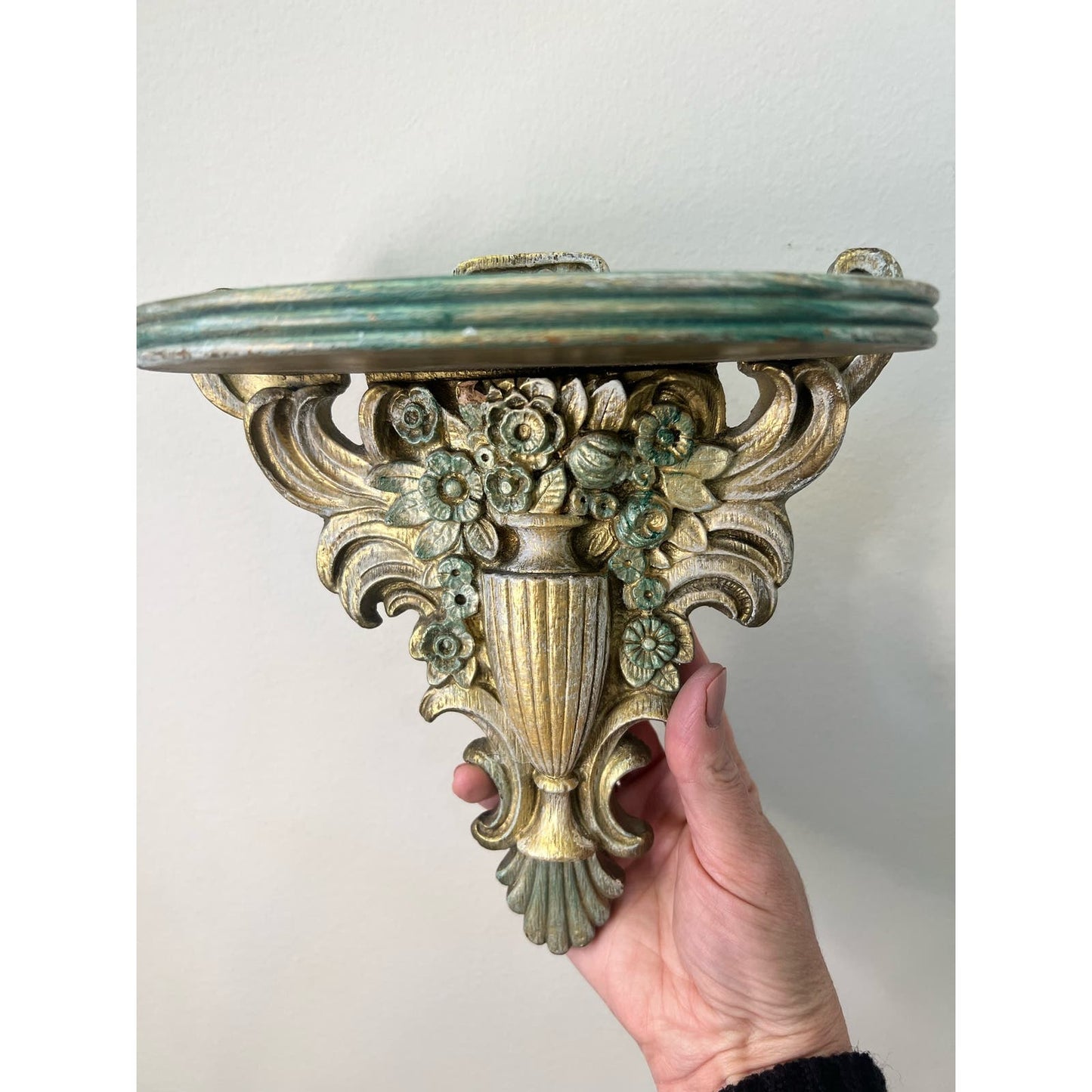 Beautiful vintage small wall shelf/ composite material gold gilt and green painted flowers