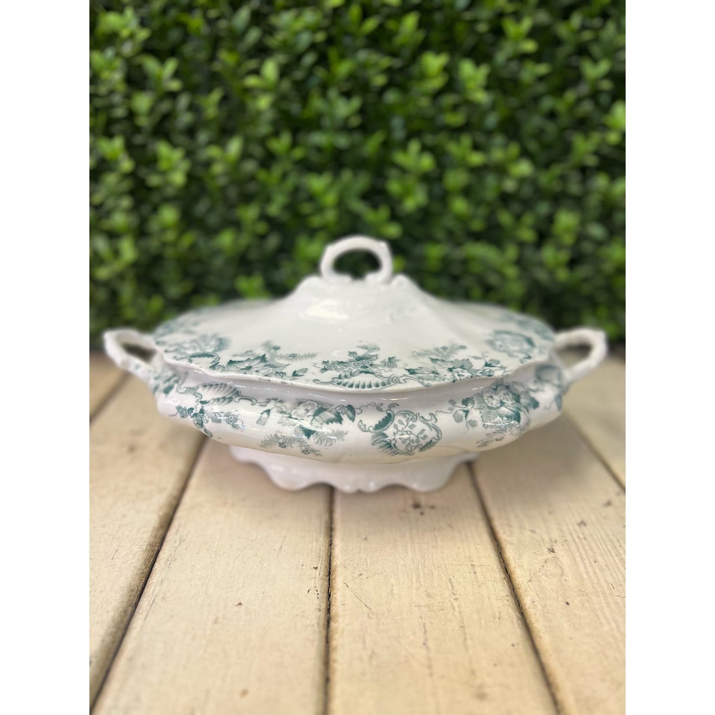 Antique W.M. Co. Green transferware covered serving dish Saratoga pattern