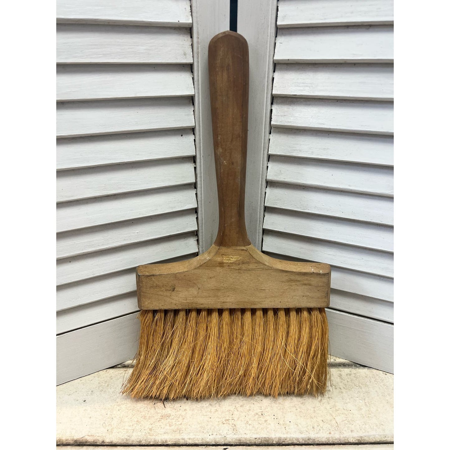 Vintage wallpaper brush / vintage decor/ farmhouse decor