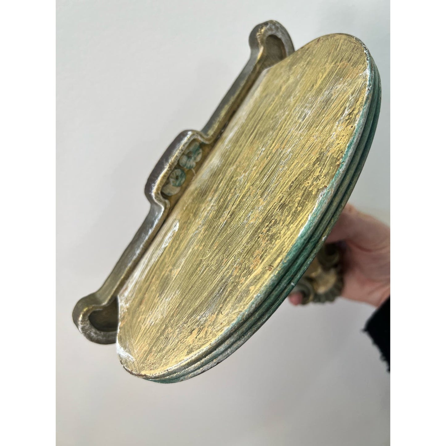 Beautiful vintage small wall shelf/ composite material gold gilt and green painted flowers
