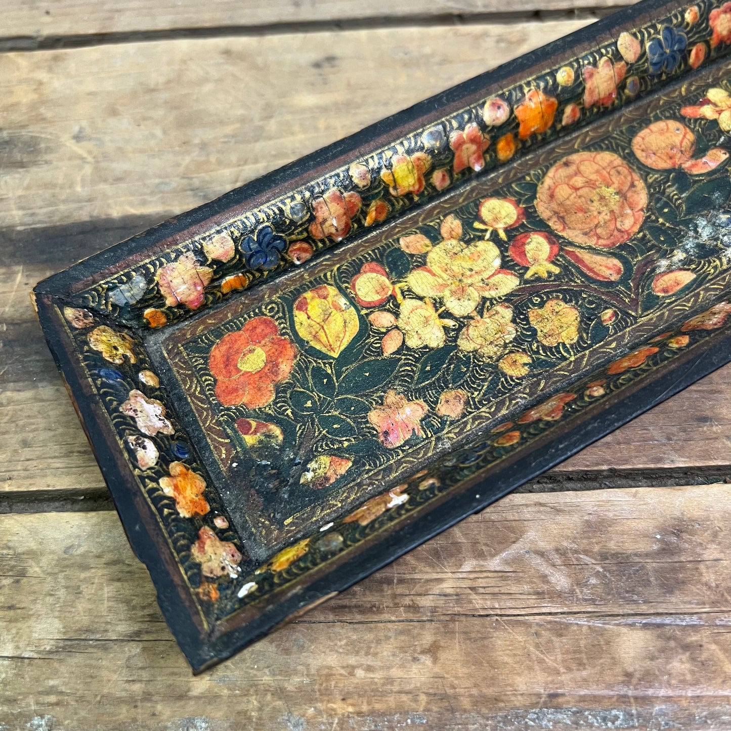 Pretty Kashmiri Papier Mache Desk Tray/Pen Tray, Kashmir, India, Late 19th-Early 20th c.
