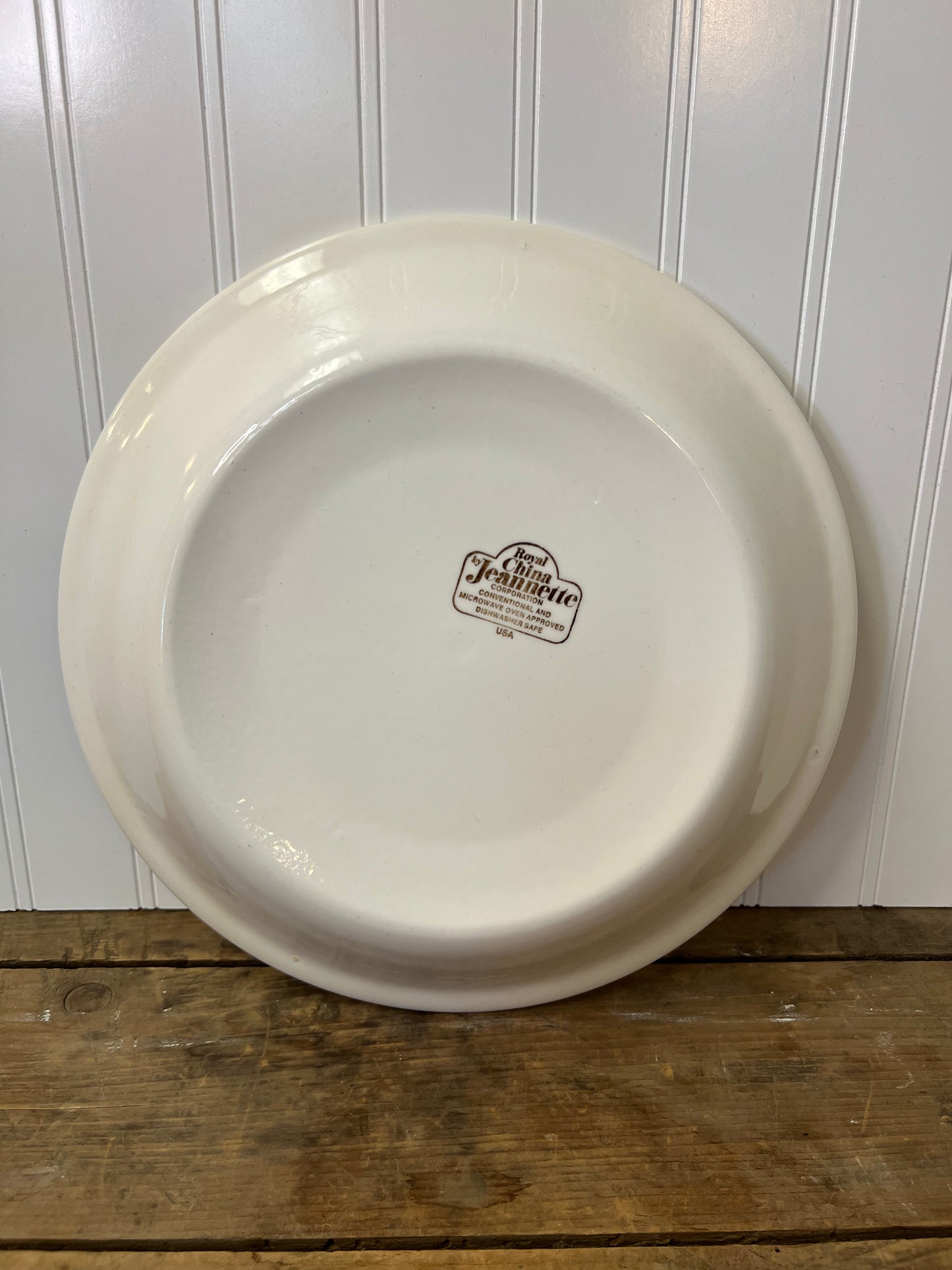 Vintage Jeanette Royal China cheese cake plate
