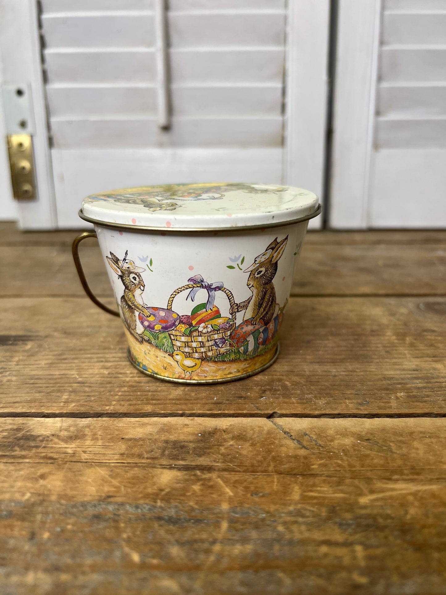 Tiny vintage tin Easter bucket with handle and lid