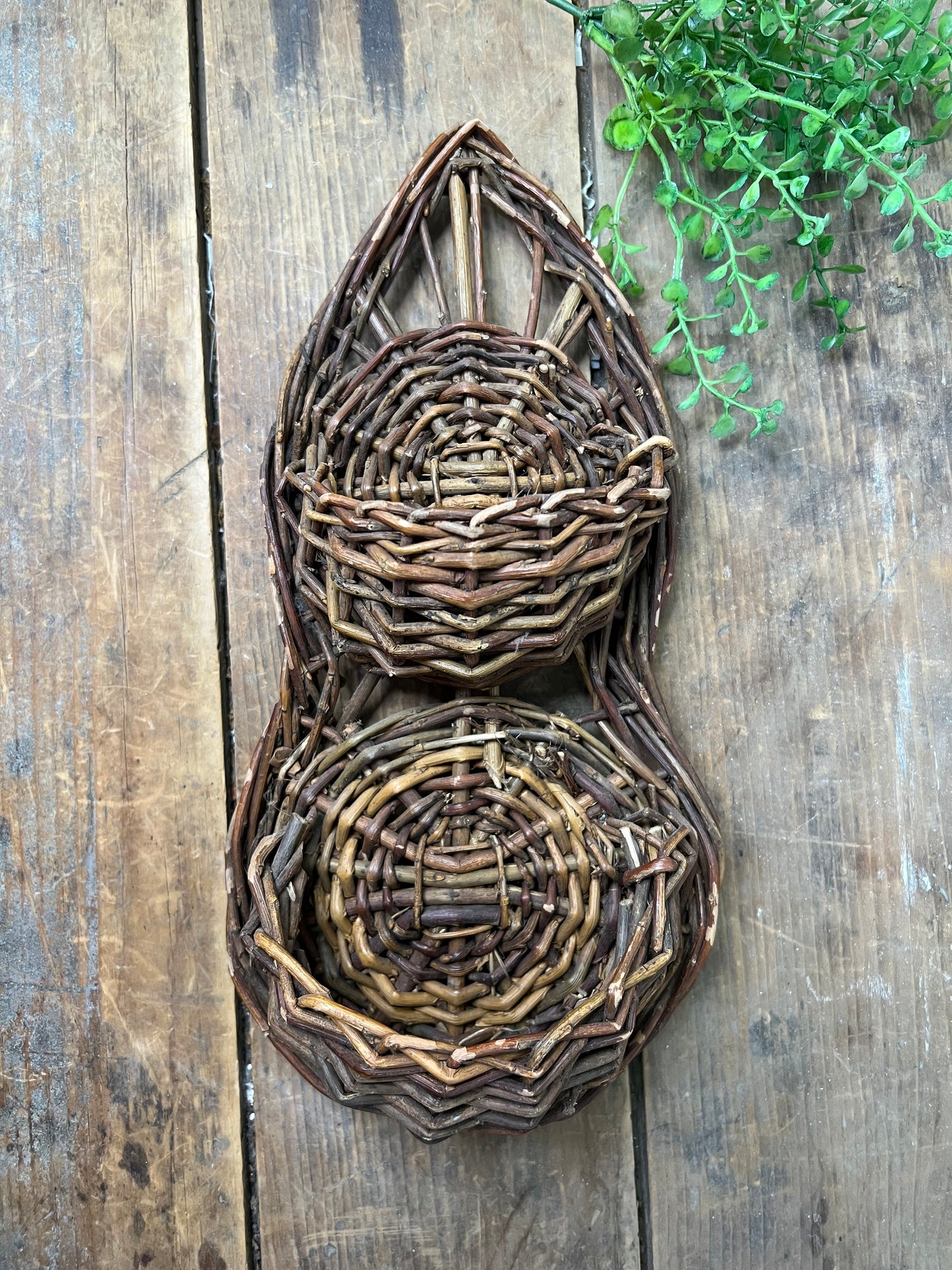 Small Vintage Grapevine double wall basket