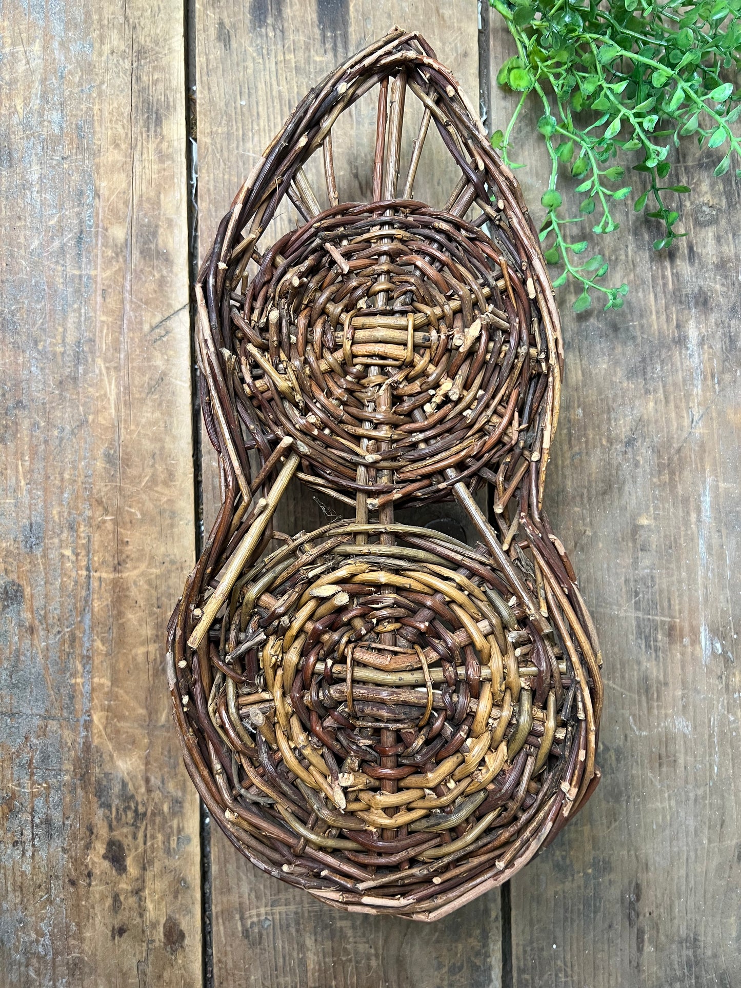 Small Vintage Grapevine double wall basket