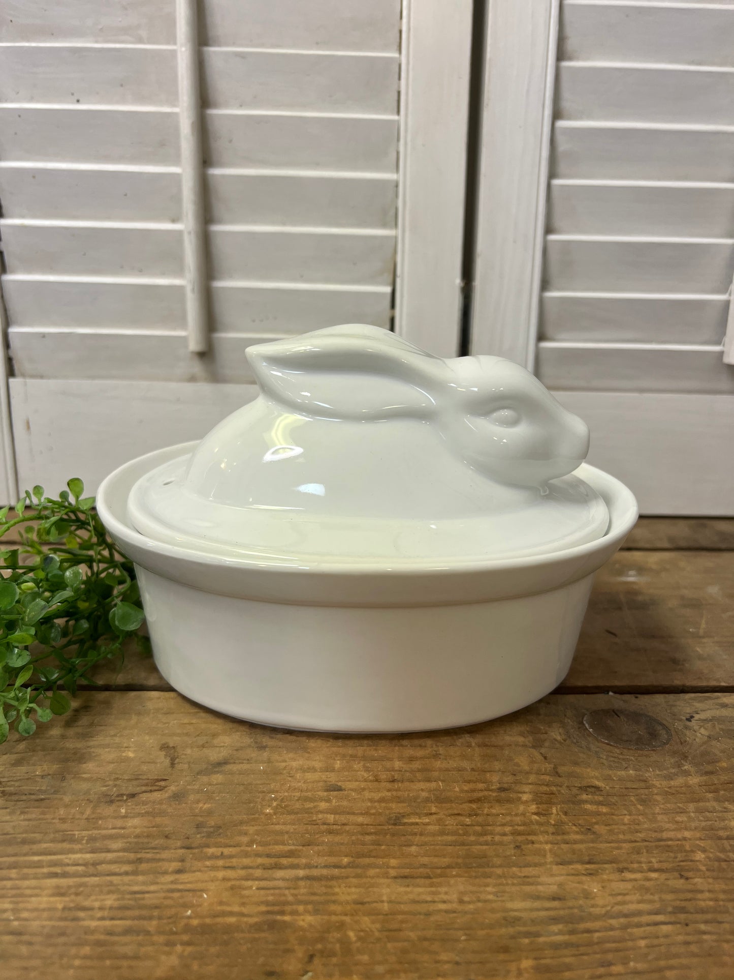 Porcelain Bunny Bakeware/ Small Casserole Dish/ Spring Easter Dinnerware