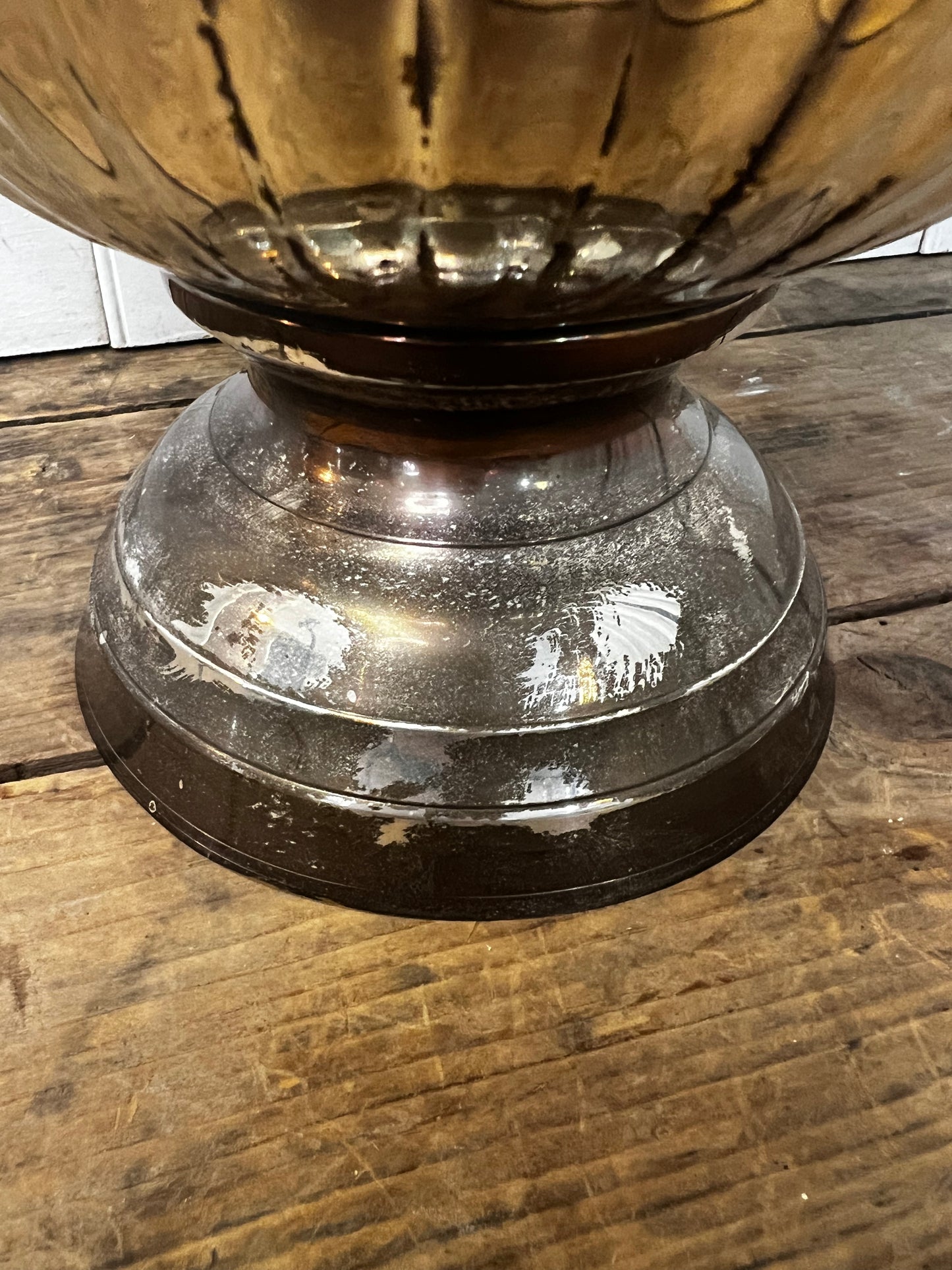 Vintage international silver co. Silverplate champagne bucket/ vase/ wine cooler