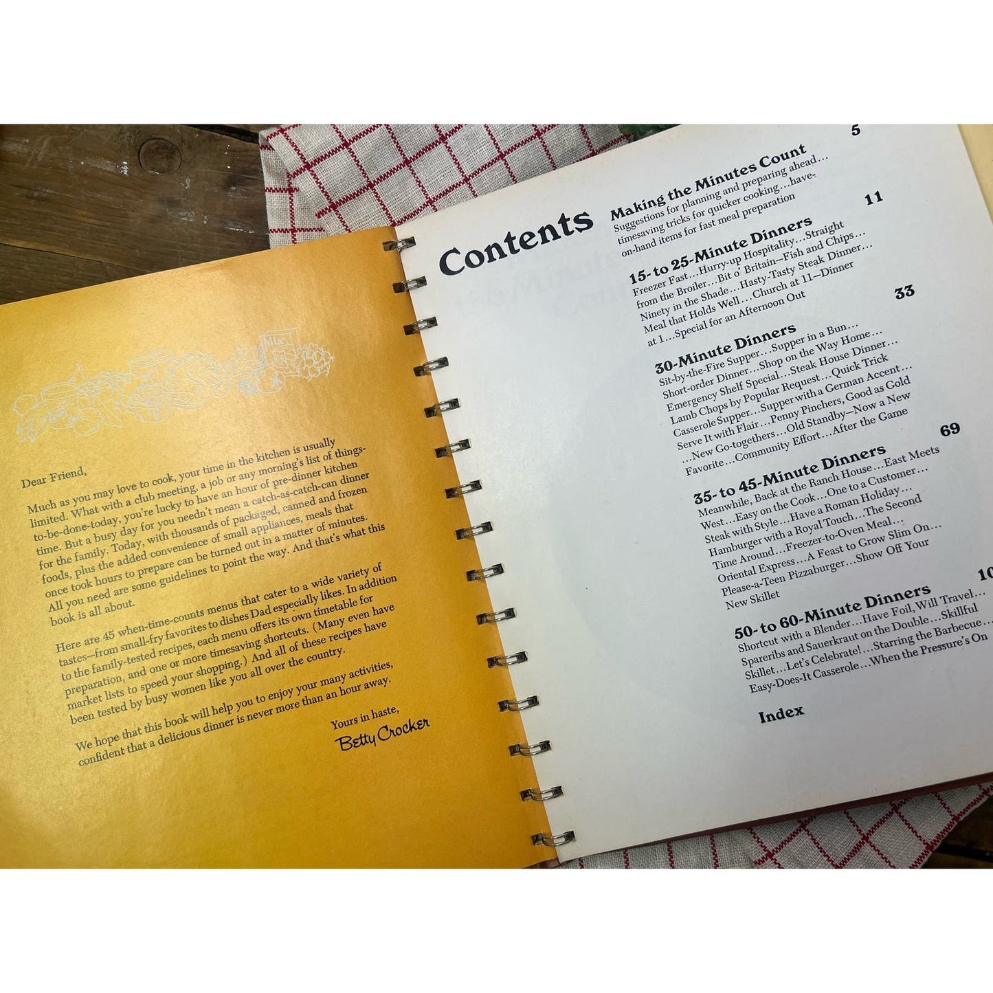 Betty Crocker’s family dinner in a hurry 1973 printing