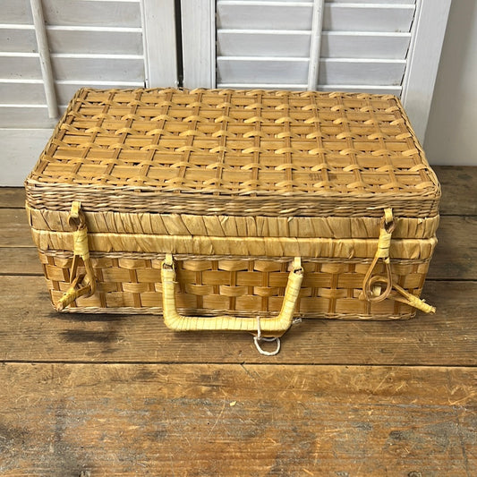 Vintage picnic basket