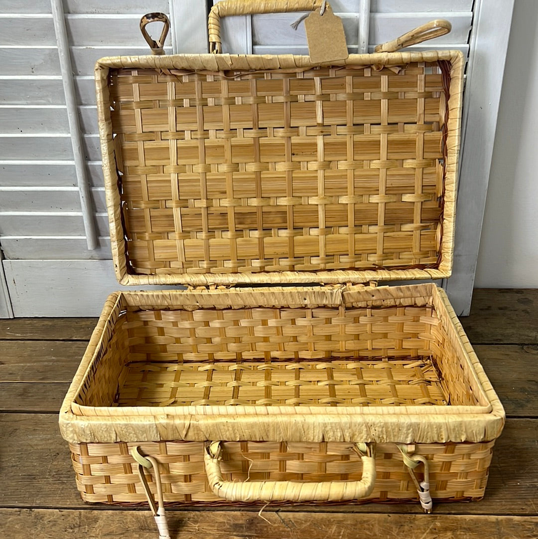 Vintage picnic basket