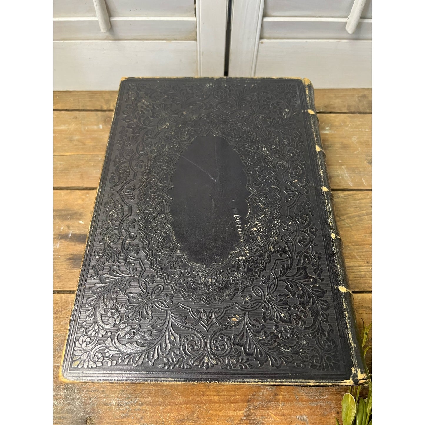 Antique Family Bible with Notes and Instructions Civil War Era, 1861 American Tract Society