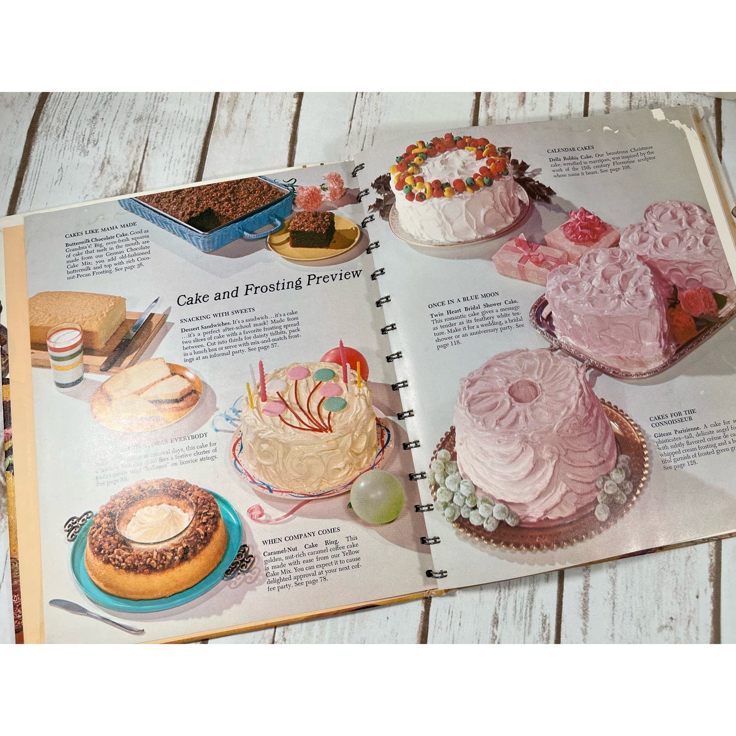 Vintage Betty Crocker’s Cake and Frosting Mix Cookbook 1966