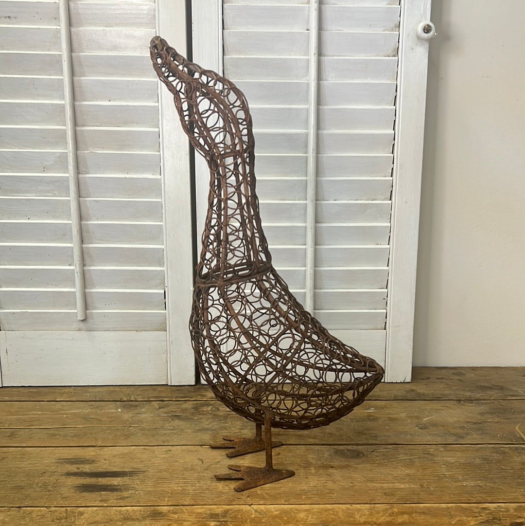 Wire goose