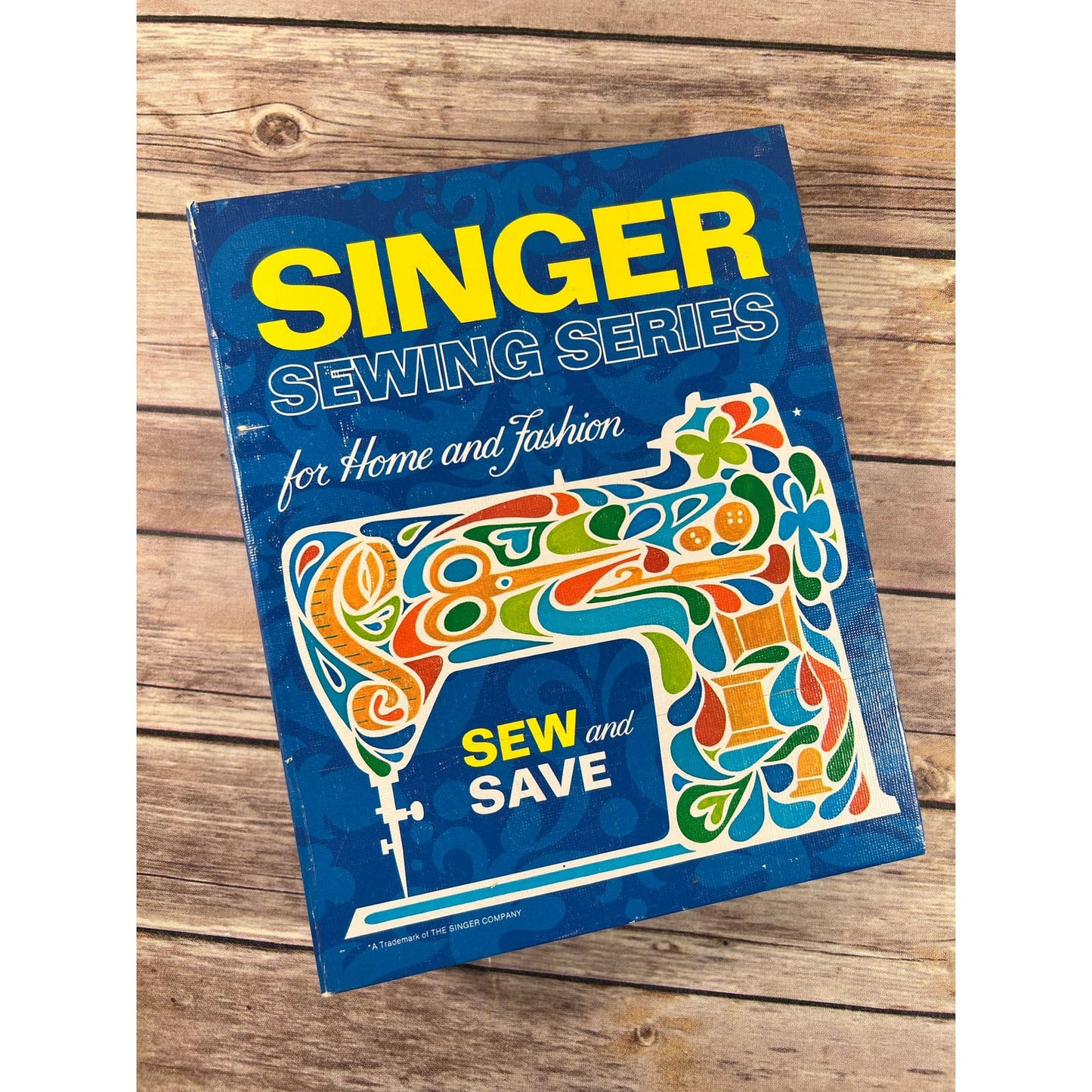 Vintage 1972 Singer Sewing Series for Home and Fashion 3 ring Hardcover sewing book