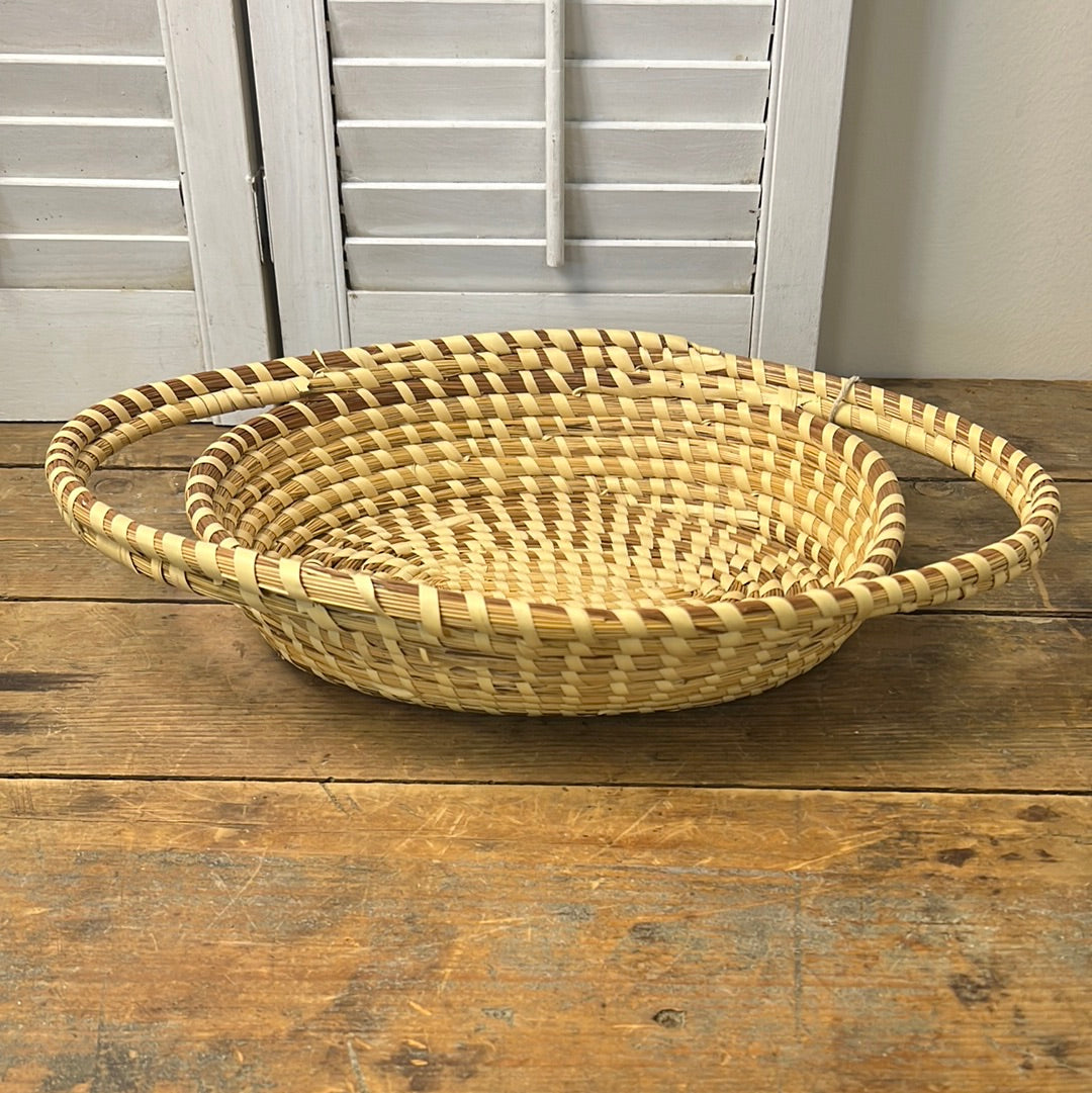 South Carolina woven sweetgrass basket -as is