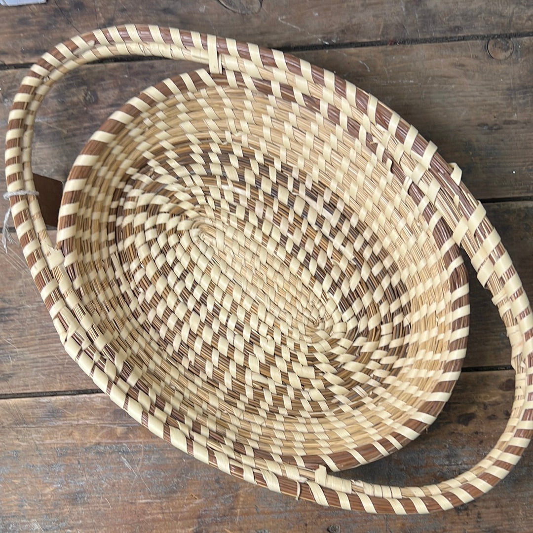 South Carolina woven sweetgrass basket -as is