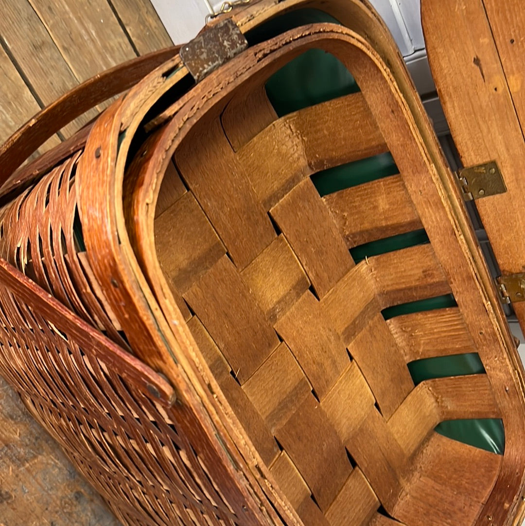 Wov-N-Wood Jerywil Picnic Basket