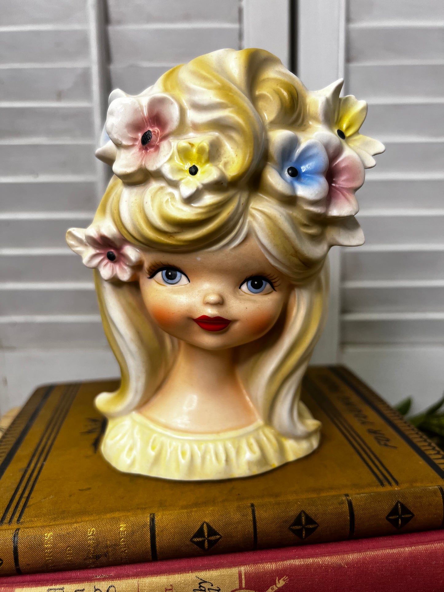 Vintage flower power teen girl head vase/ flowers in hair/ hippy flowers/ Inarco Japan