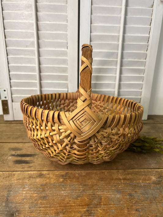 Vintage Buttock Egg Gathering Basket Multi-Color Woven