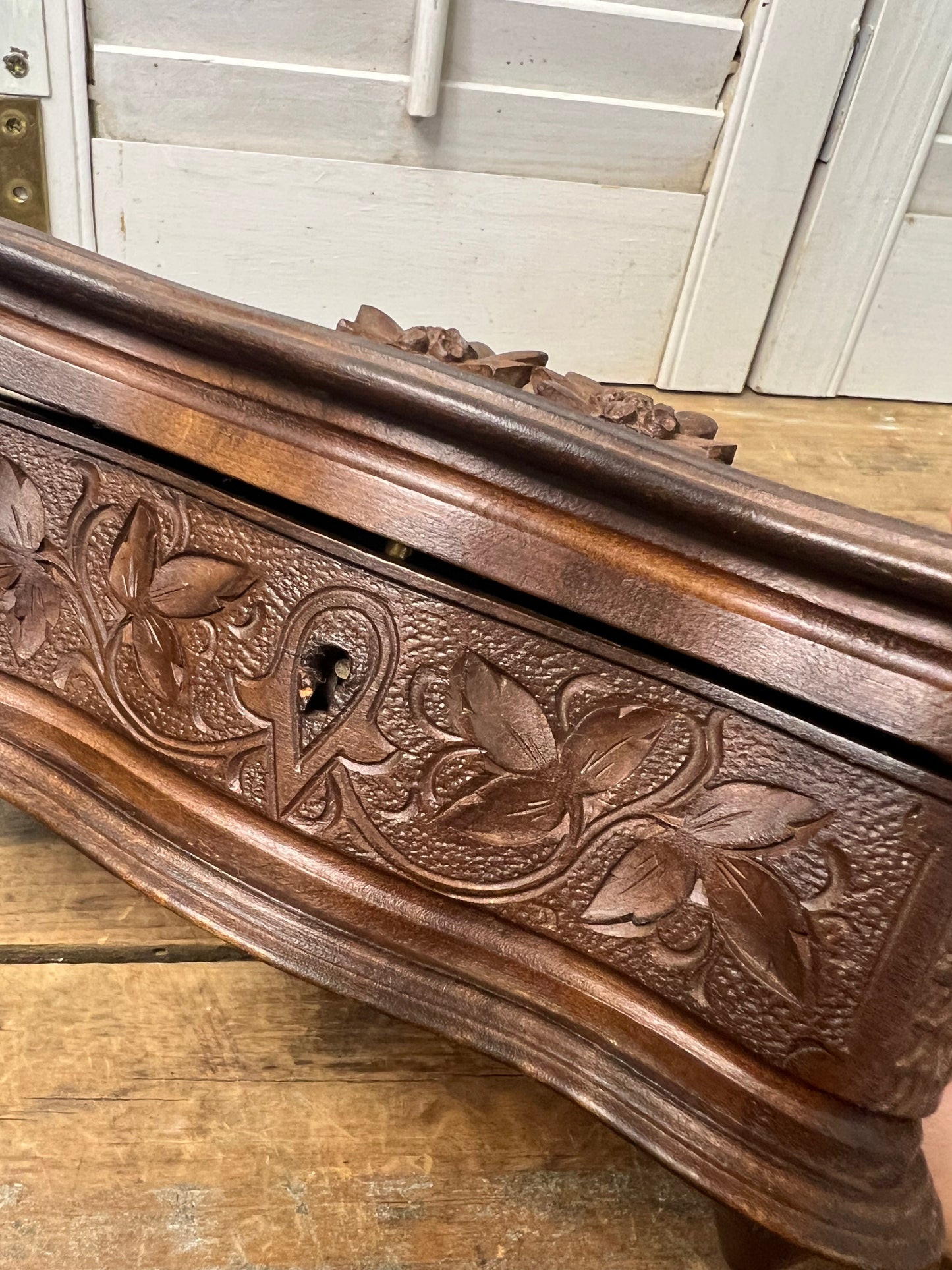 Antique Black Forest hand carved jewelry keepsake box