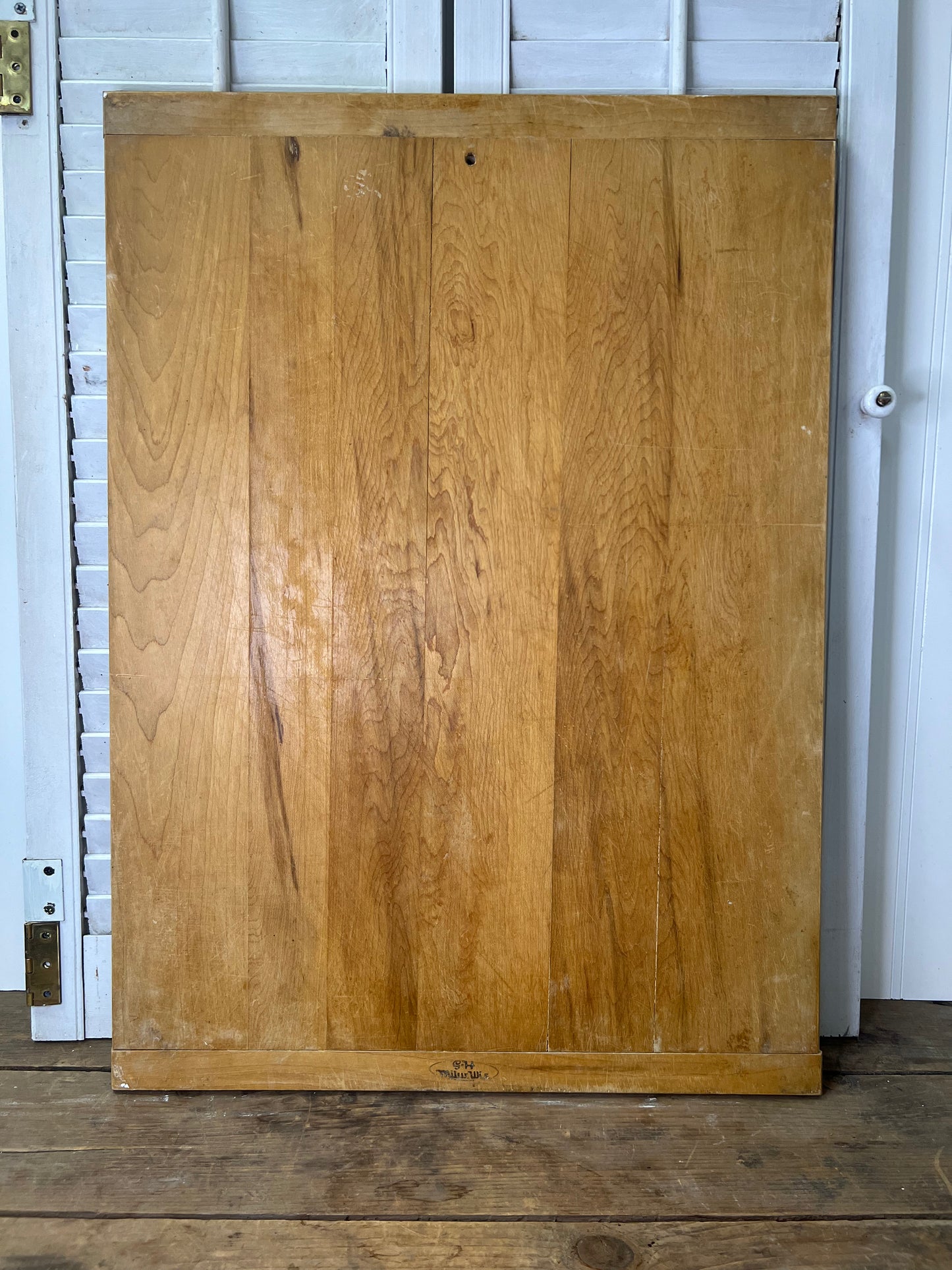 Vintage cutting board with Breadboard Ends G. H. Specialty Co. Milwaukee Wisconsin