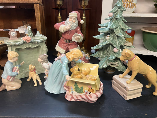 Grandeur Noel 8 pc. Porcelain Christmas scene
