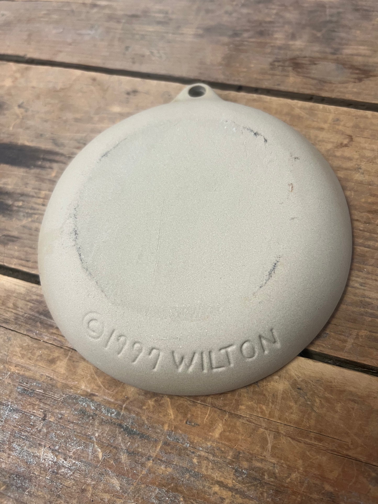 Vintage jack o lantern cookie mold Wilton 1997