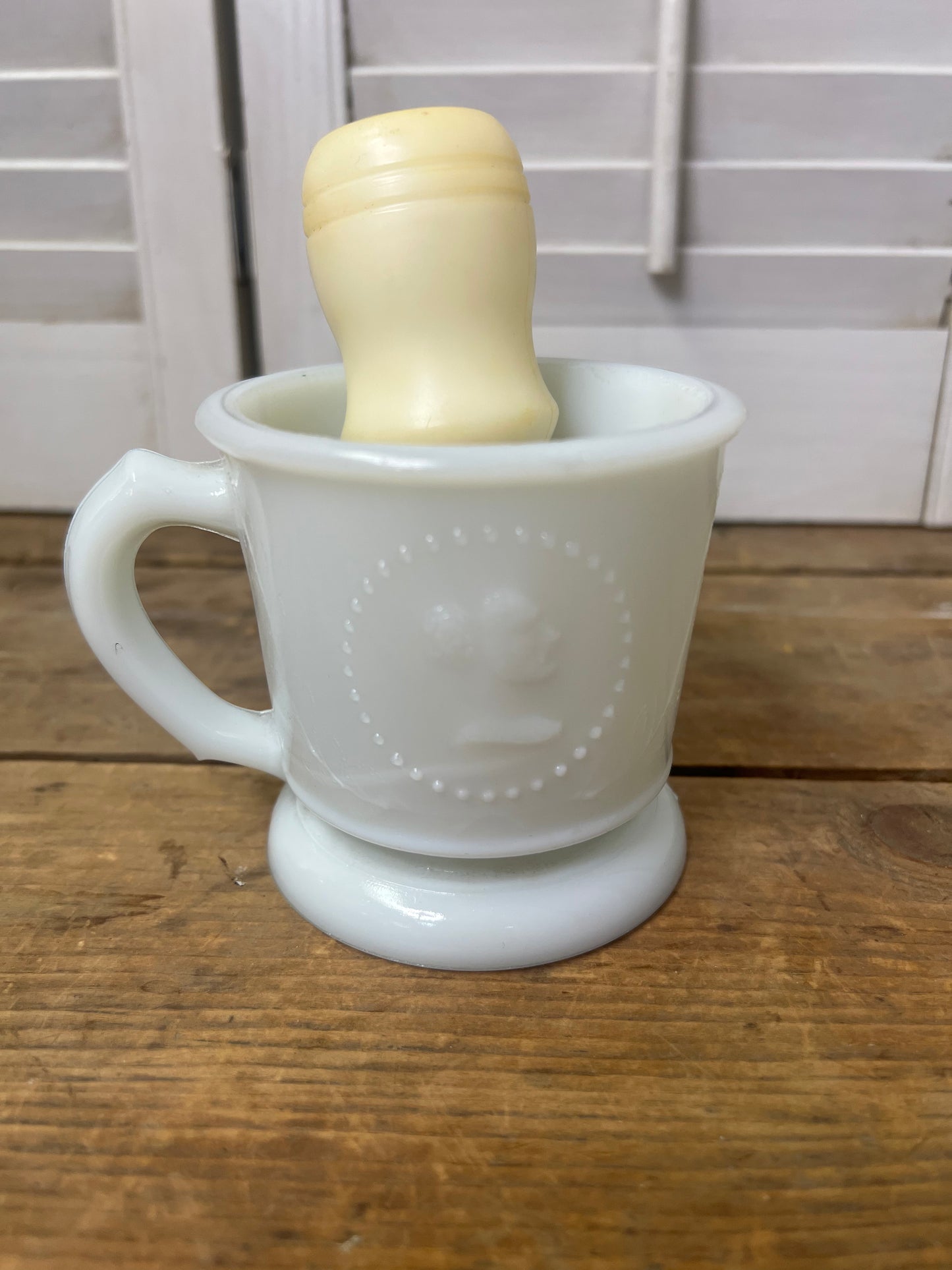 Antique Atterbury Mug "Classic Medallion" AKA Ceres & Cameo C1870 shave mug with shave brush