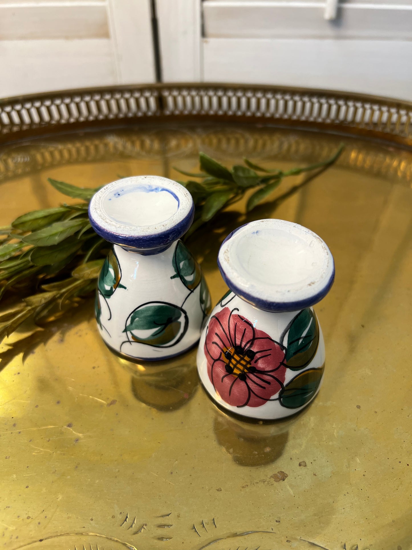 Vintage hand painted egg cup