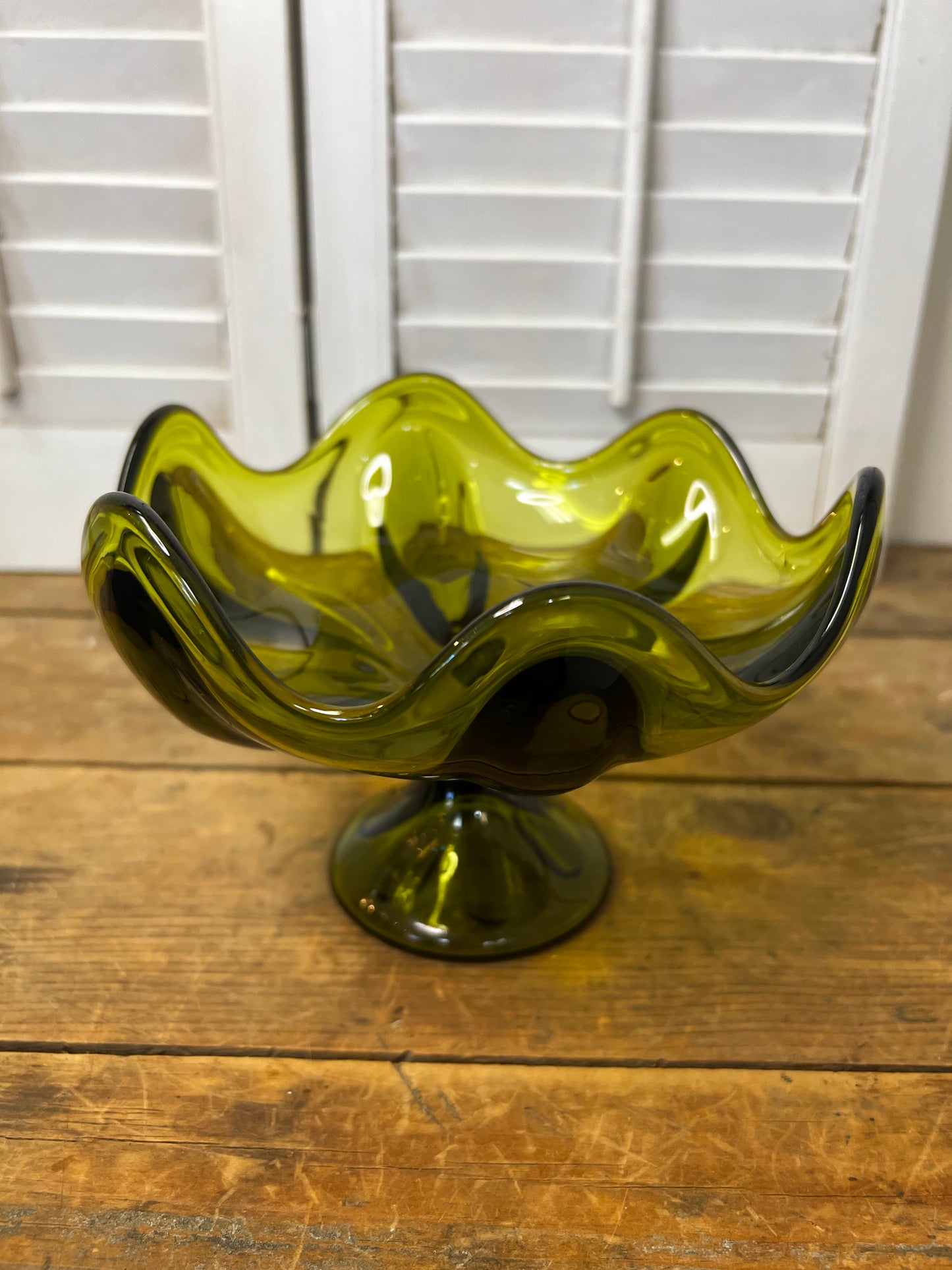 Vintage Viking glass 6 petal compote/ bowl