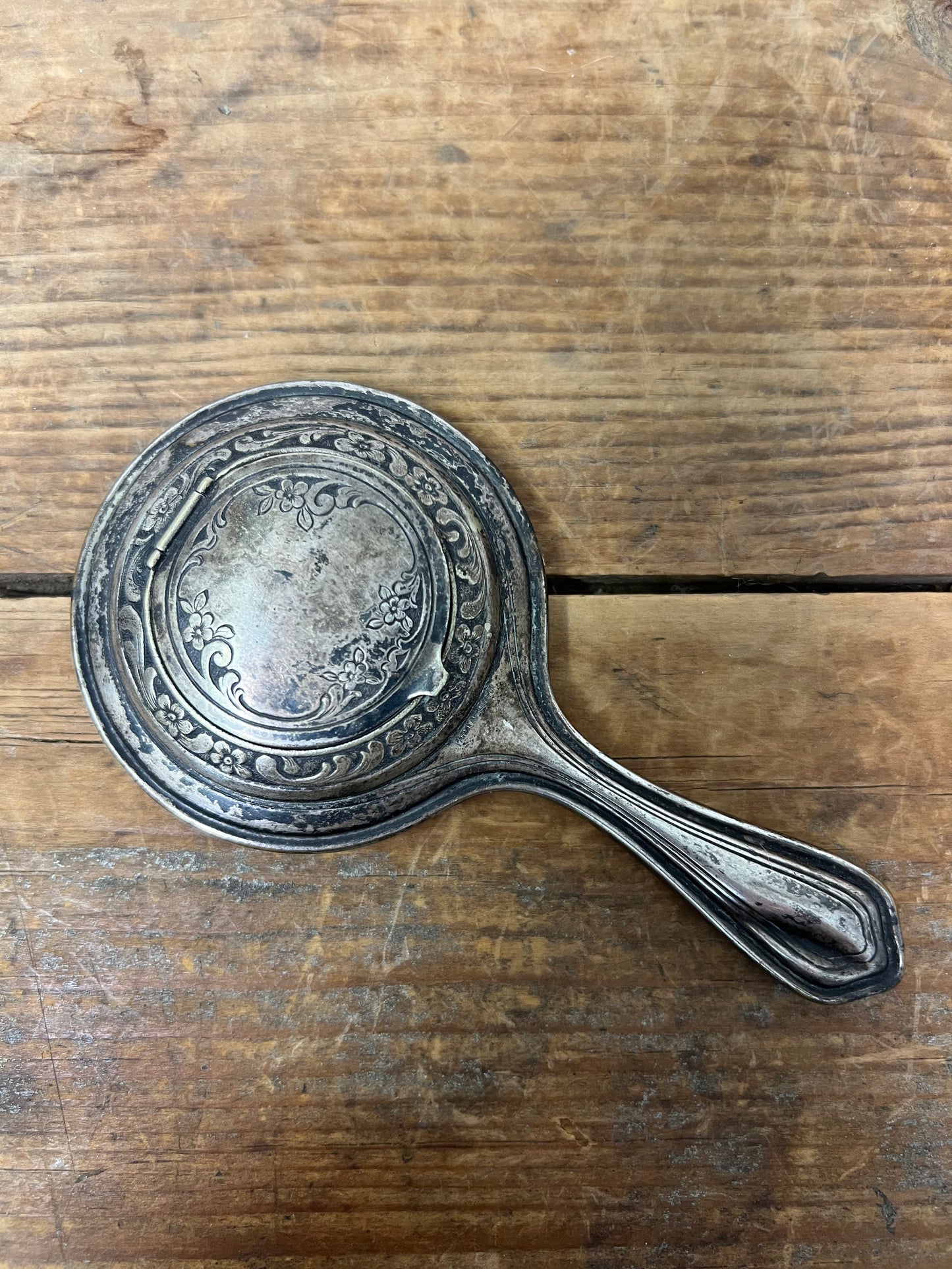 Mini Victorian Hand Mirror with compact