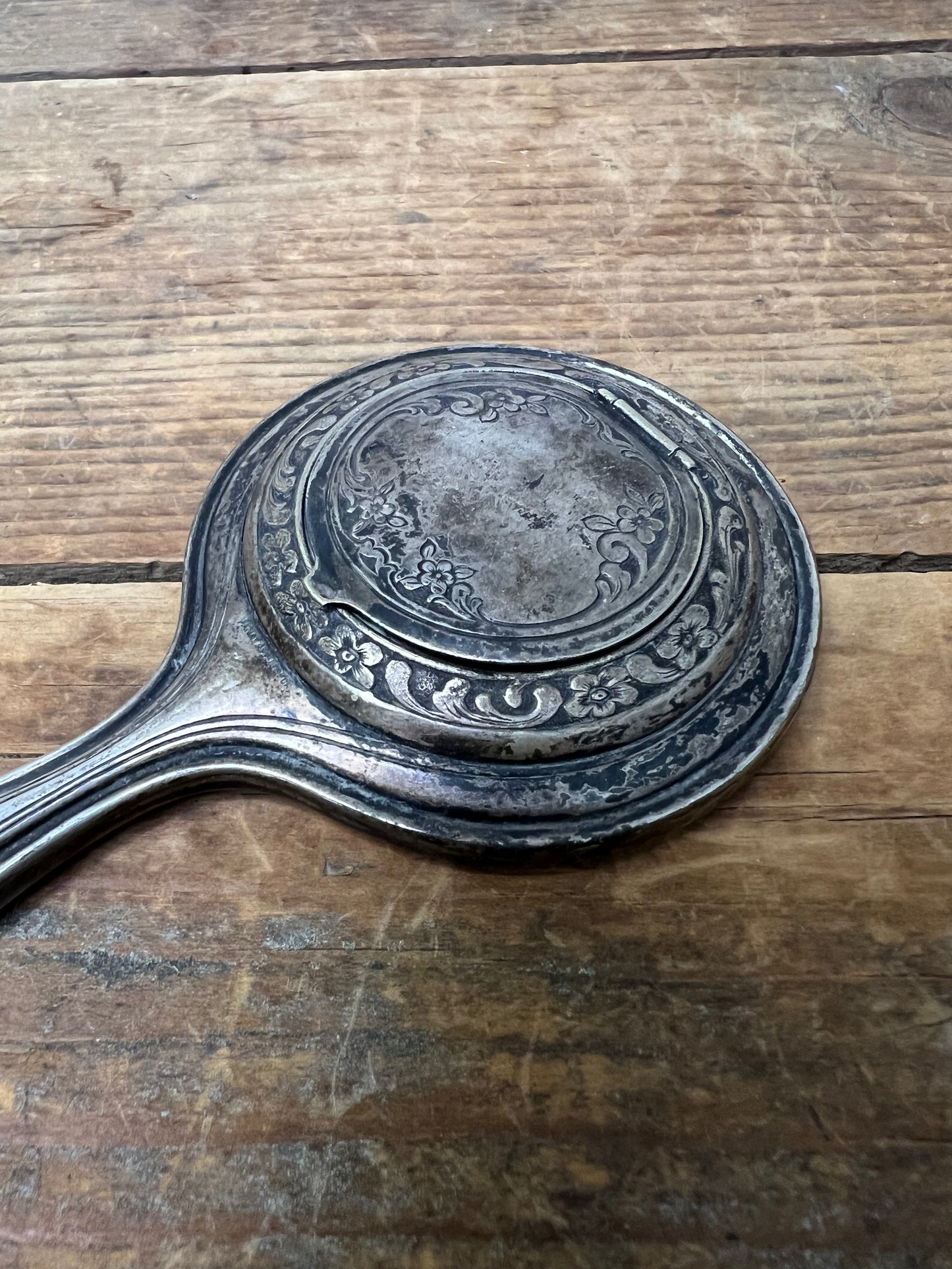Mini Victorian Hand Mirror with compact