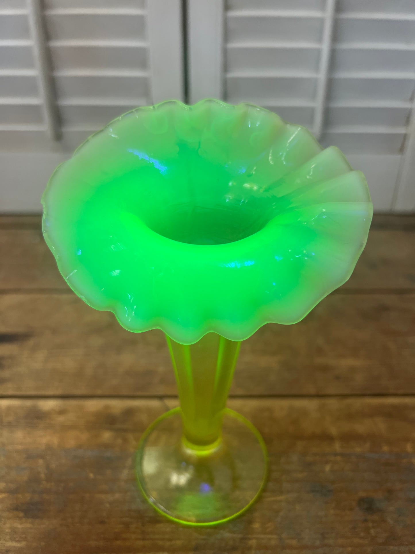 Northwood Lorna Vaseline Opalescent Glass Vase Uranium Vintage