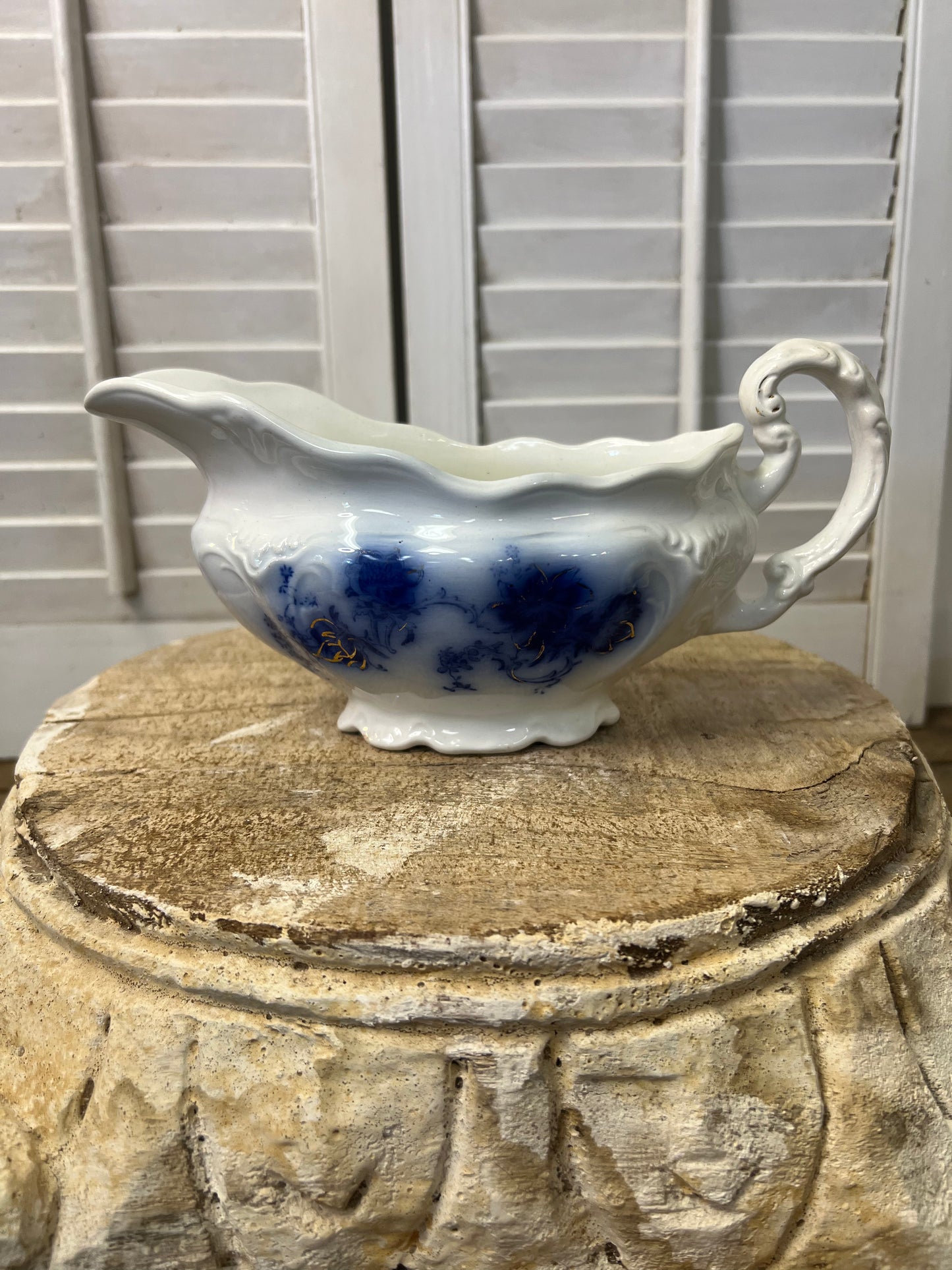 Johnson Bros. Antique flow blue “Neapolitan”