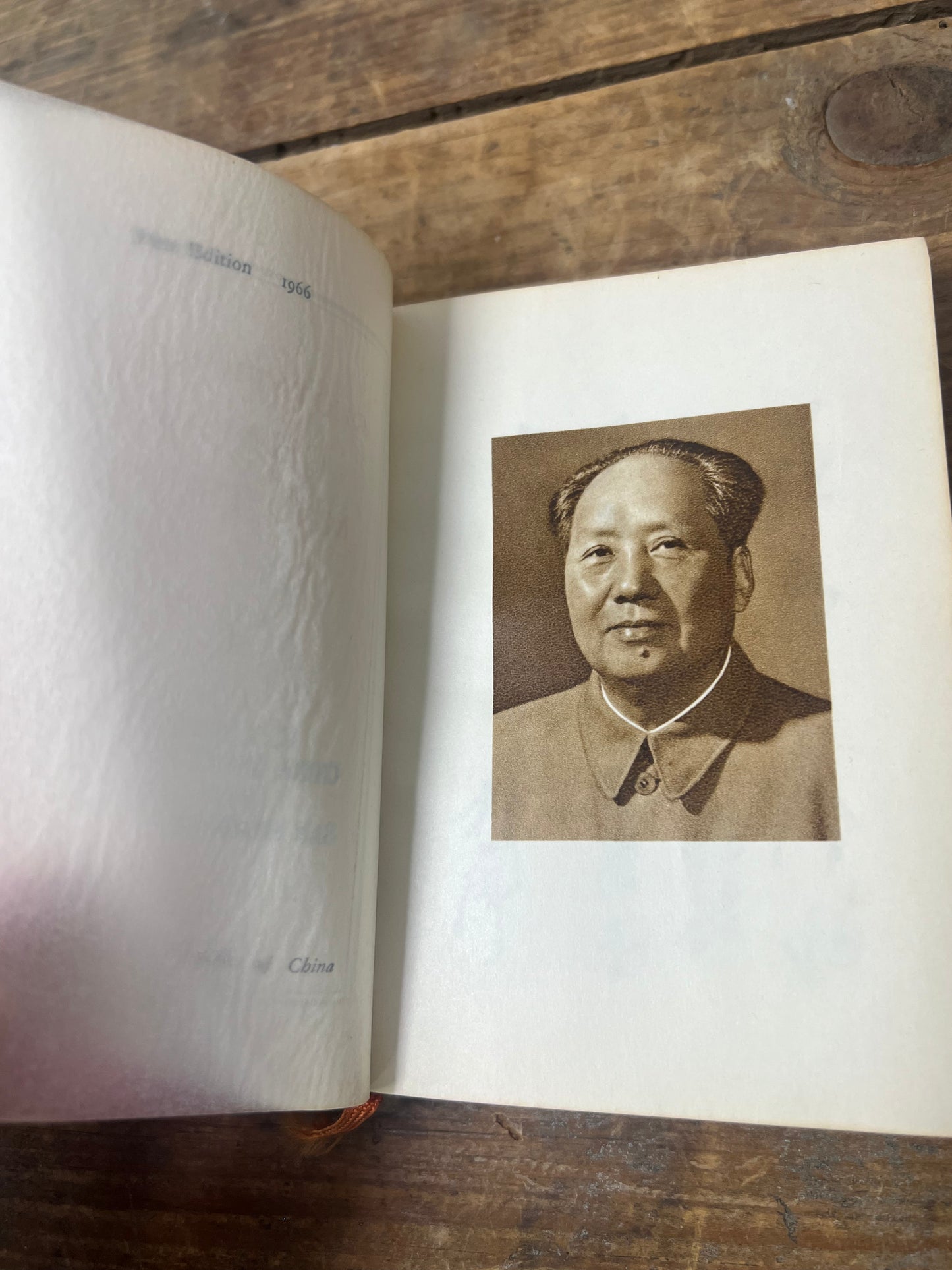 Quotations from Chairman Mao Tse-tung, 1966 first edition