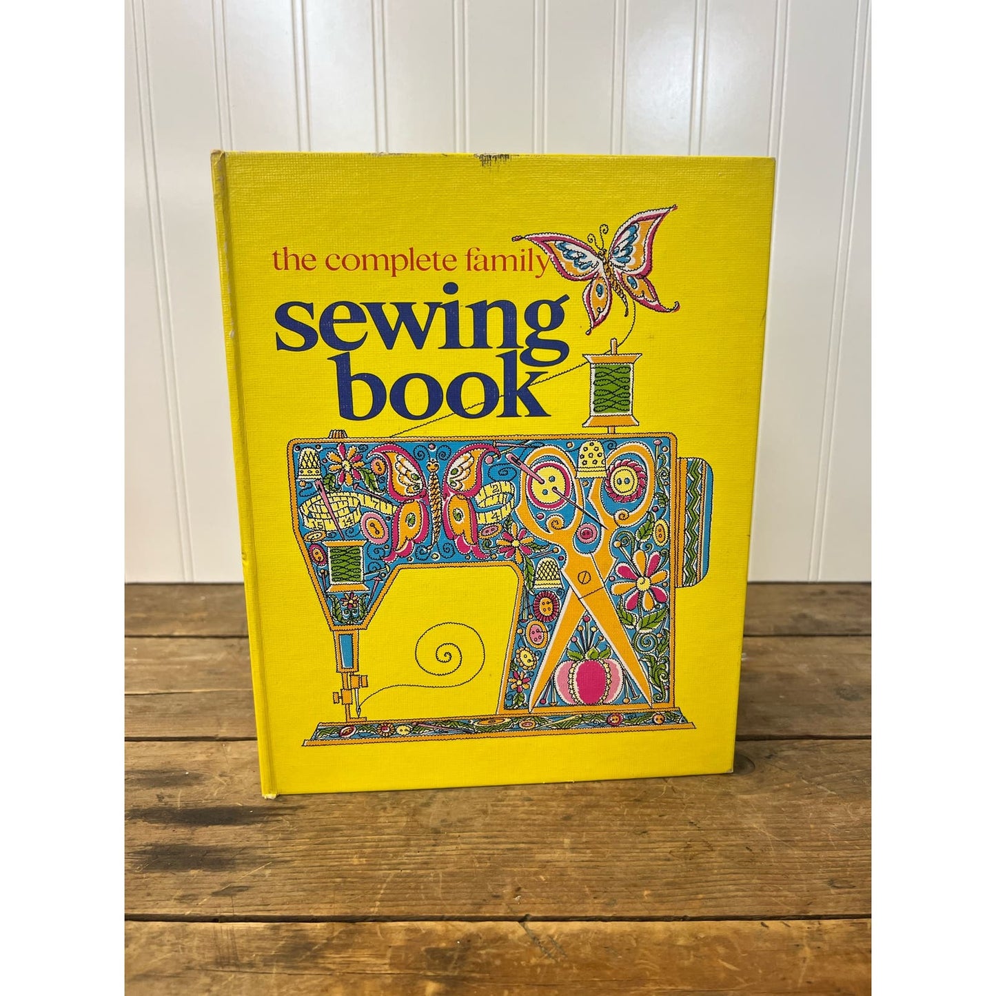 Vintage 1971 the complete family sewing book