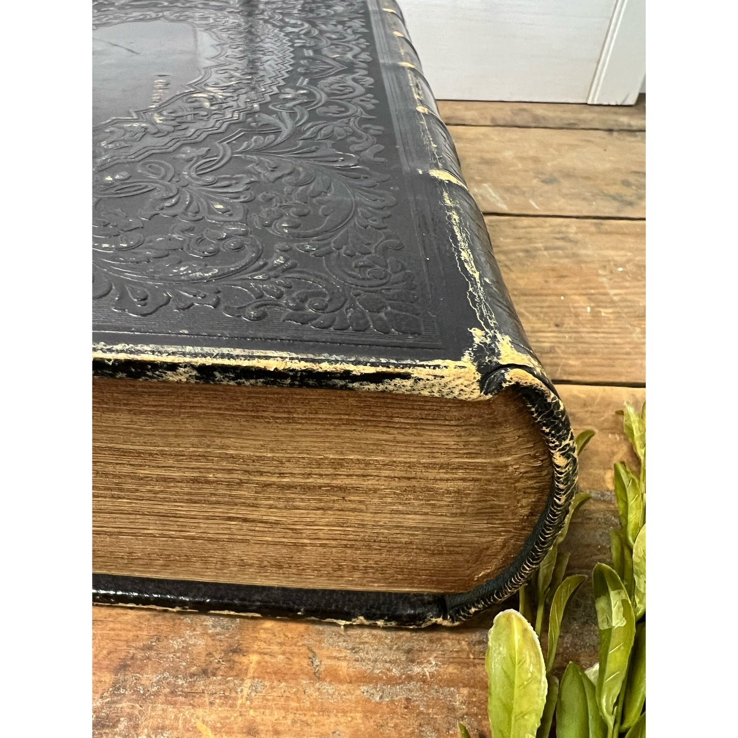 Antique Family Bible with Notes and Instructions Civil War Era, 1861 American Tract Society